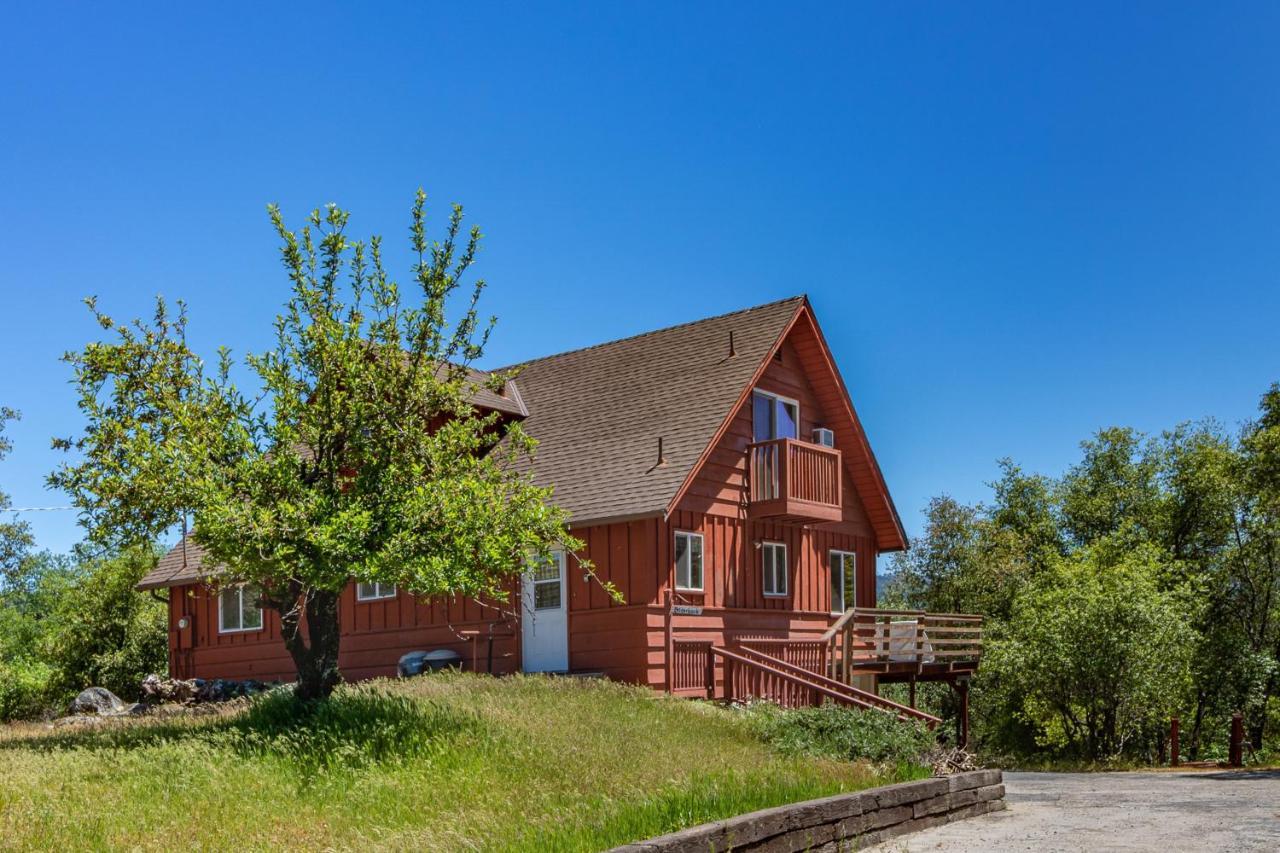 Вилла Hodges Hill Yosemite House Окхерст Экстерьер фото